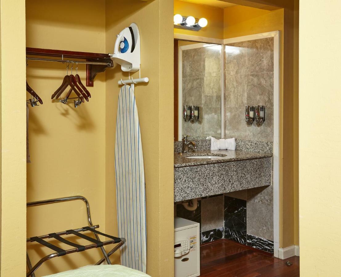 Ocean Inn & Suites St. Simons Island Kültér fotó